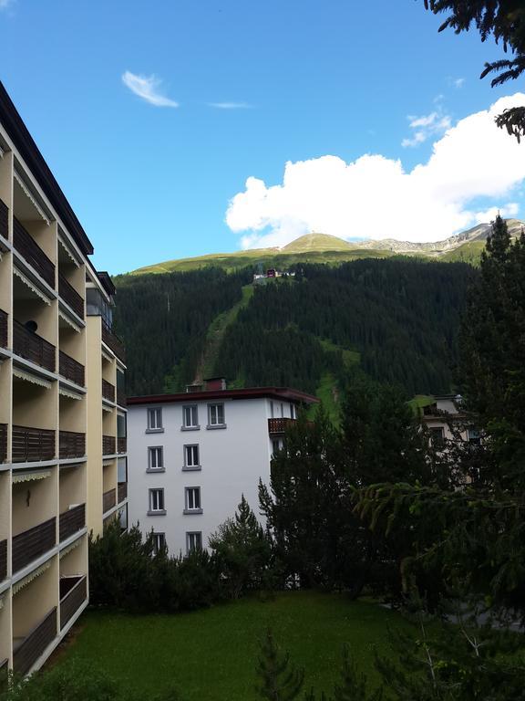 Ferienwohnung Sesvenna Davos Buitenkant foto
